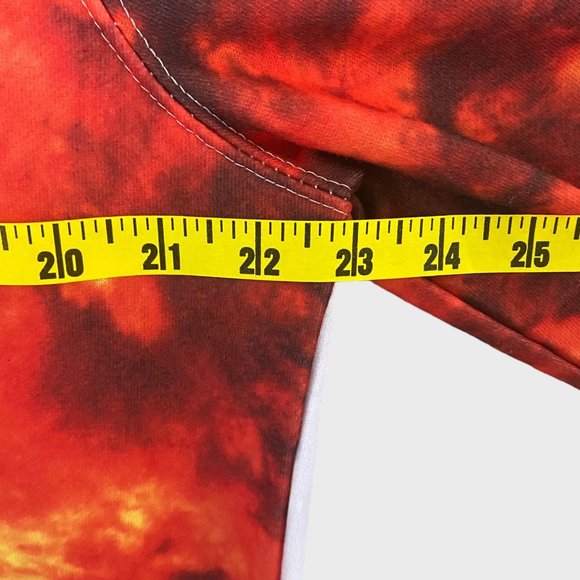 Rocawear Praying Skeleton Crewneck Mens Medium White Graphic Pullover Sweatshirt - Picture 11 of 12